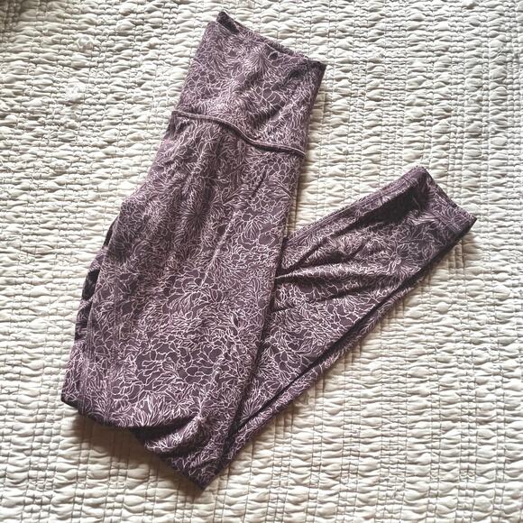 Lululemon 27”  floral align leggings purple size 6 - Picture 4 of 4